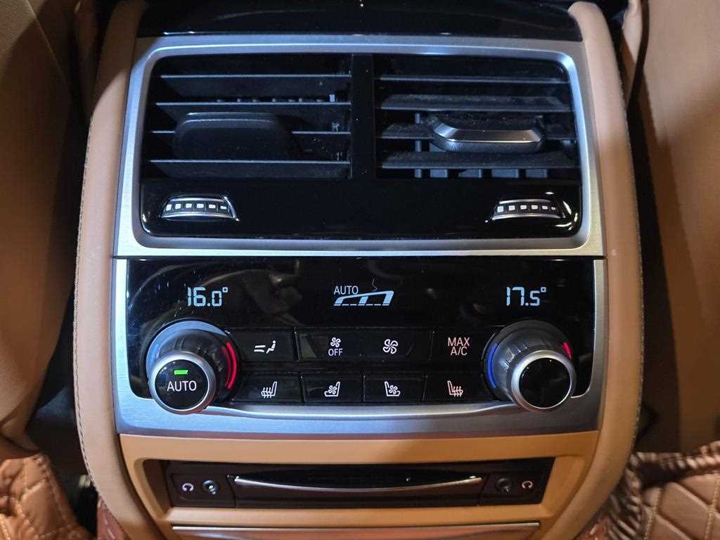 BMW 7 Series - Vista 9