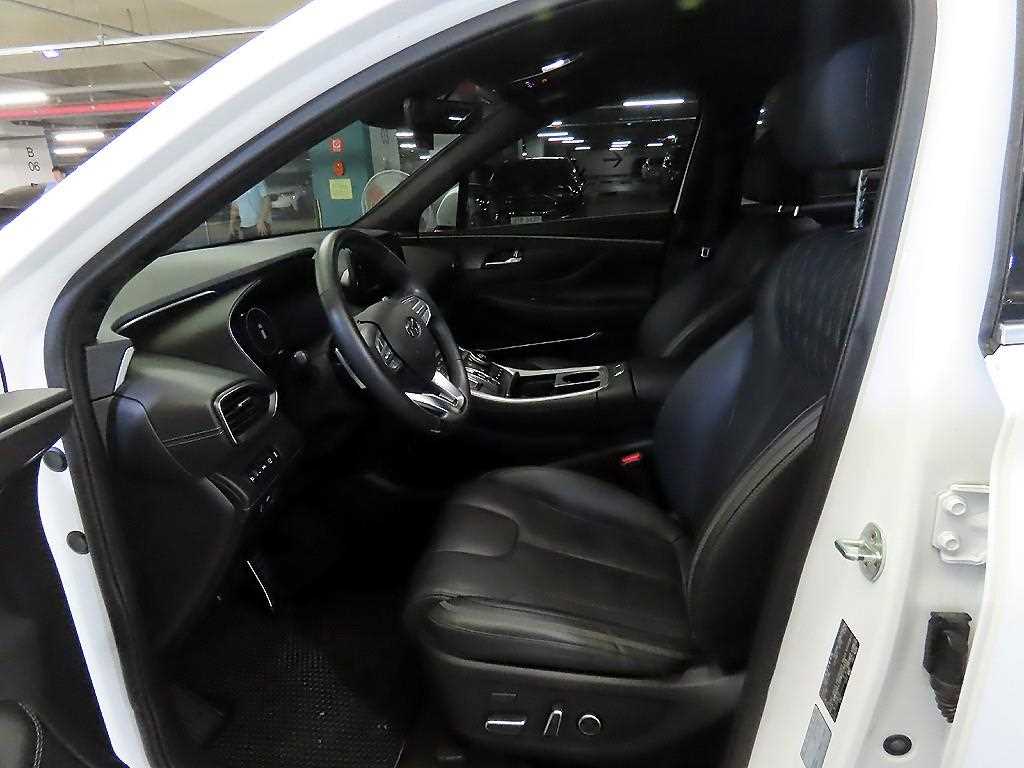 HYUNDAI Santa Fe - Vista 6