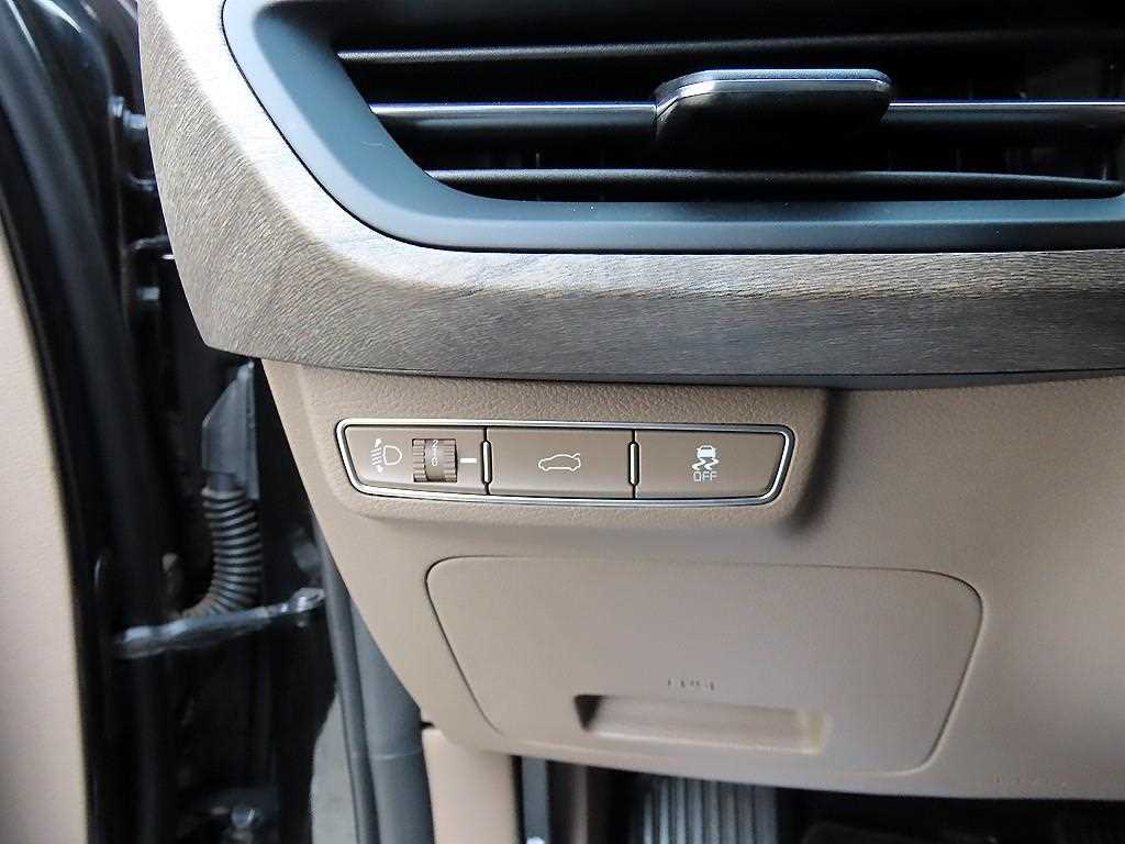 KIA K8 - Vista 11