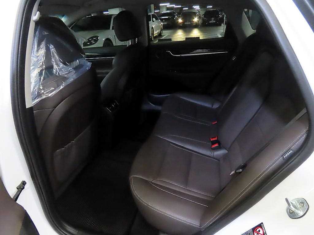HYUNDAI Grandeur - Vista 7