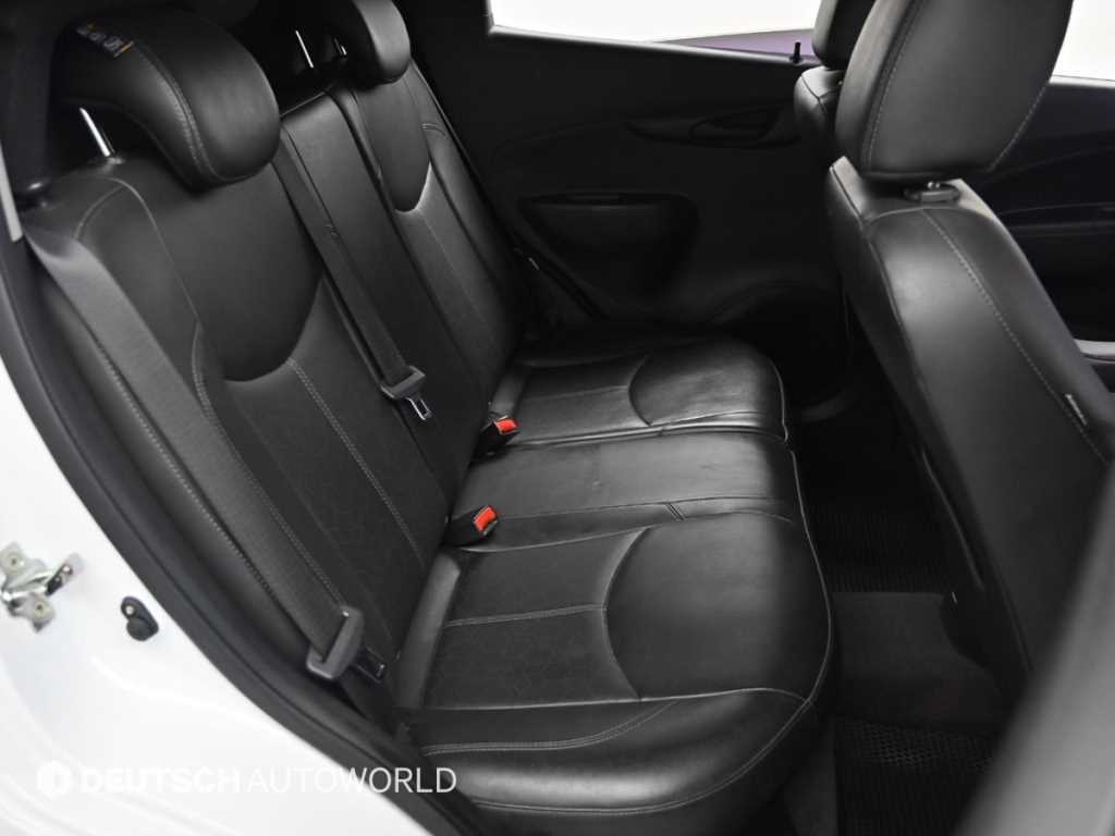 Chevrolet Spark - Vista 12