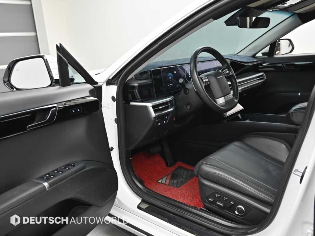 HYUNDAI Grandeur - Vista 11