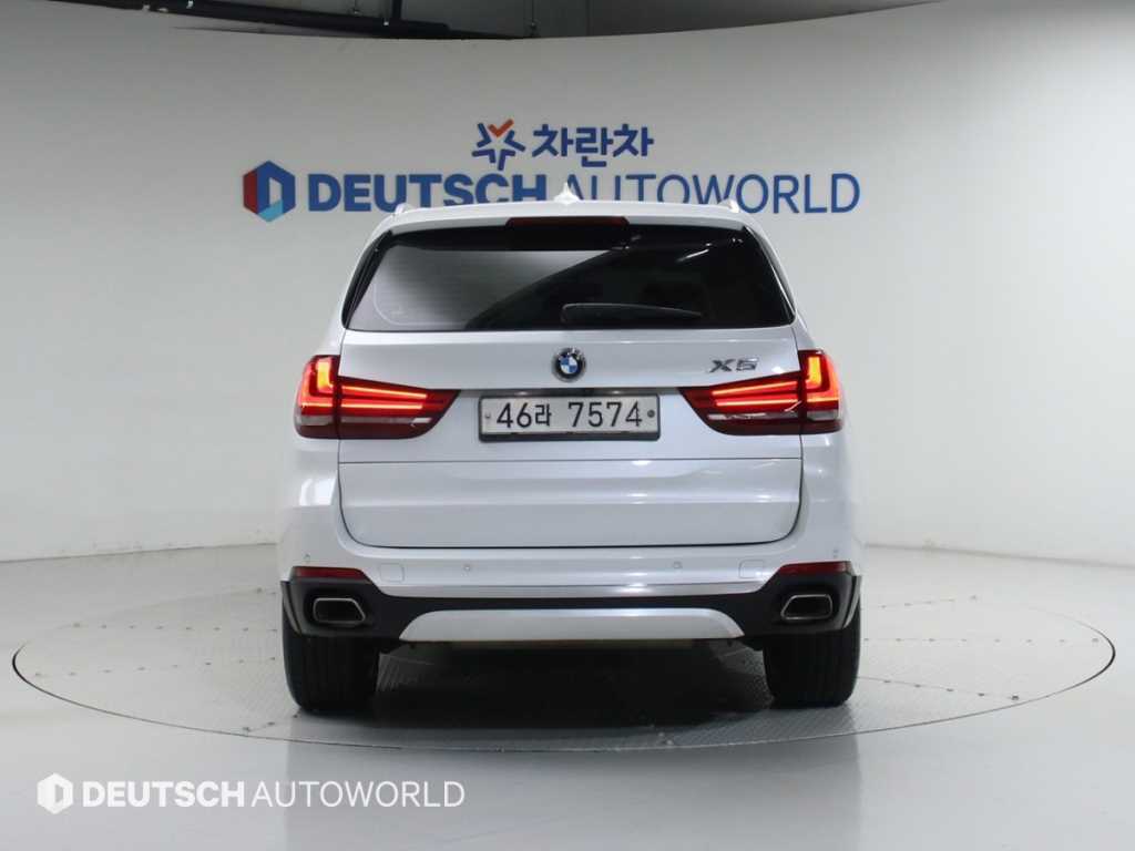 BMW X5 - Vista 4