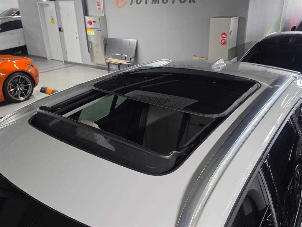 Volvo XC40 2023 Blanco - Importación desde Corea - HF Imports Iquique - Foto 20