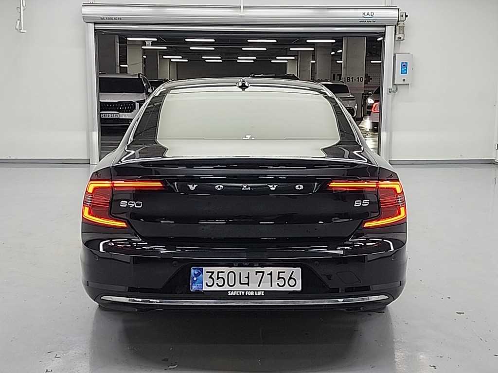 Volvo S90 - Vista 3