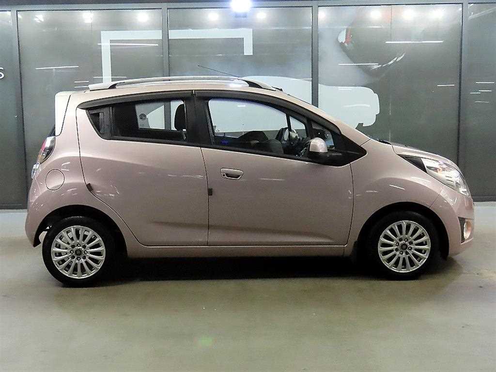 Chevrolet Spark - Vista 3