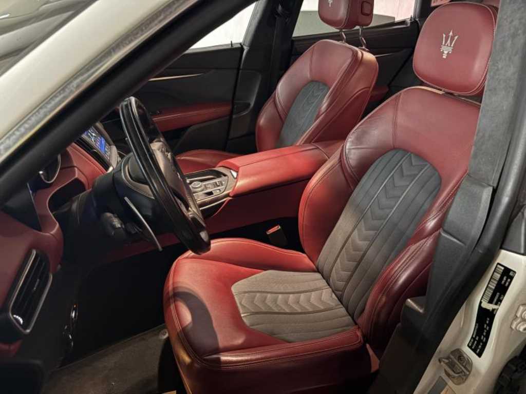 Maserati Levante - Vista 2