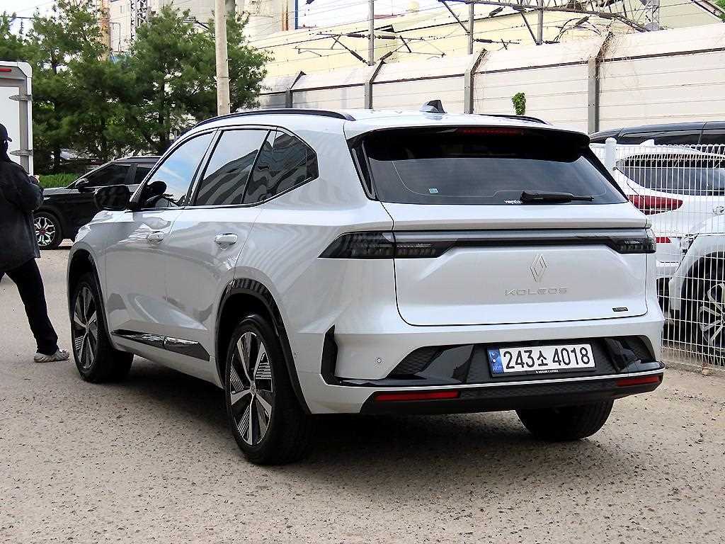 SAMSUNG Grand Koleos - Vista 3