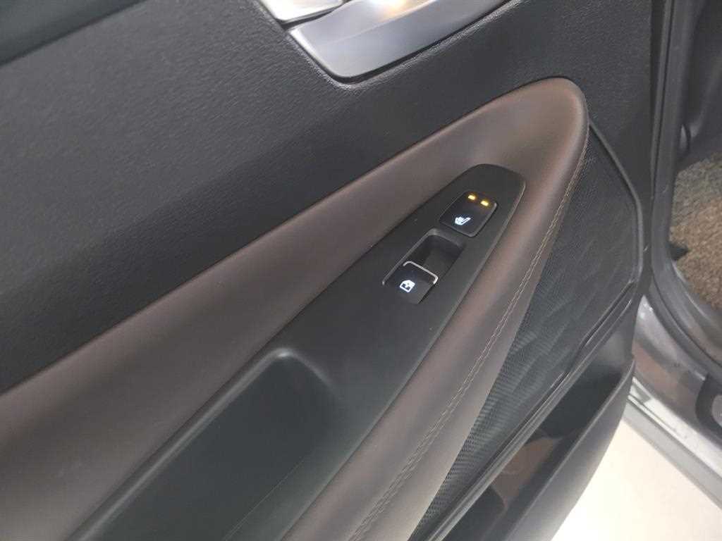 HYUNDAI Santa Fe - Vista 12