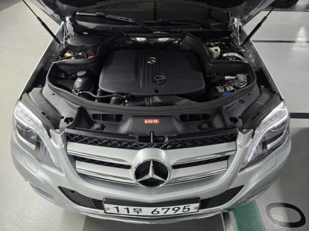 Mercedes Benz GLK Class 2015 Plateado - Importación desde Corea - HF Imports Iquique - Foto 20