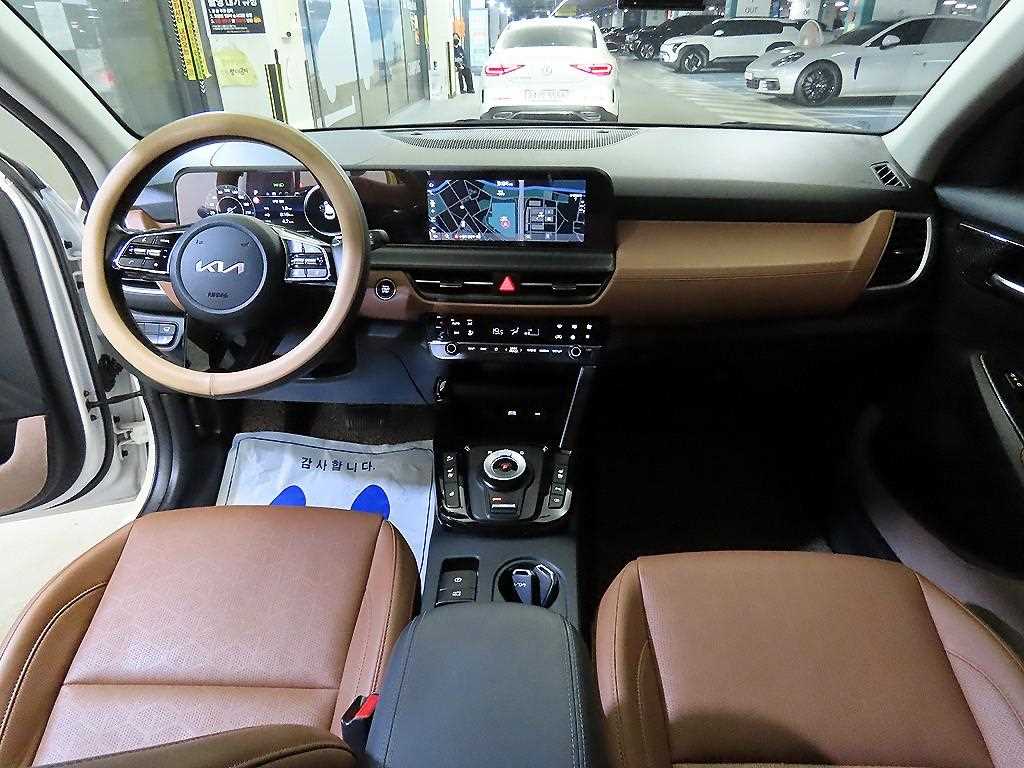 KIA Seltos - Vista 9