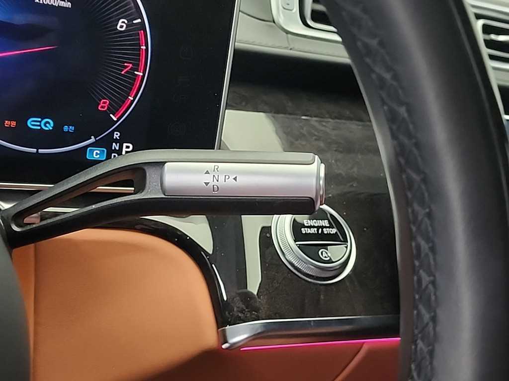 Mercedes Benz S Class - Vista 8