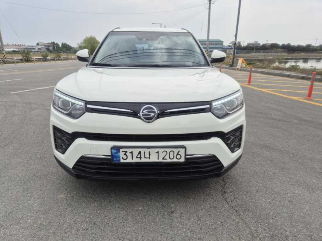 Ssangyong Tivoli 2022 - Importación desde Corea - HF Imports Iquique - Foto 1