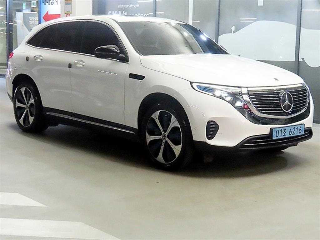 Mercedes Benz EQC