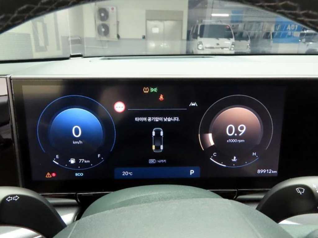 HYUNDAI Grandeur - Vista 5