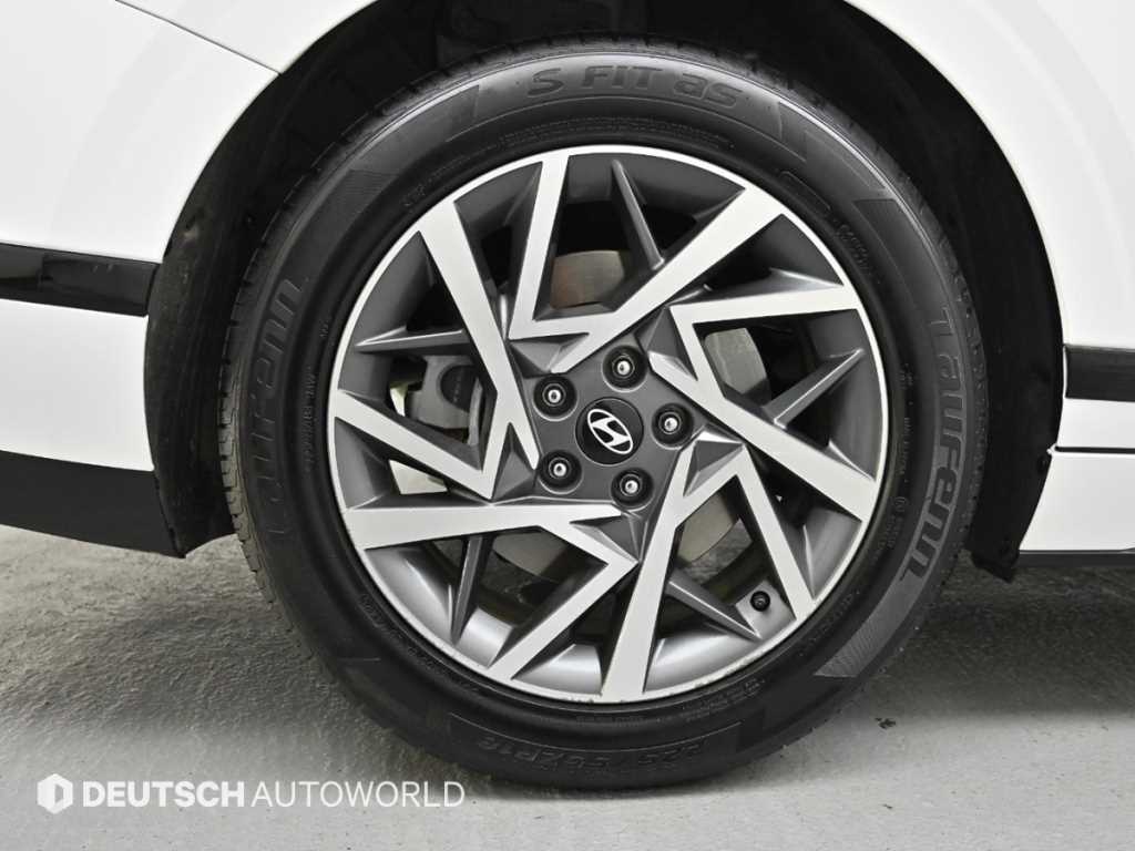 HYUNDAI Grandeur - Vista 5