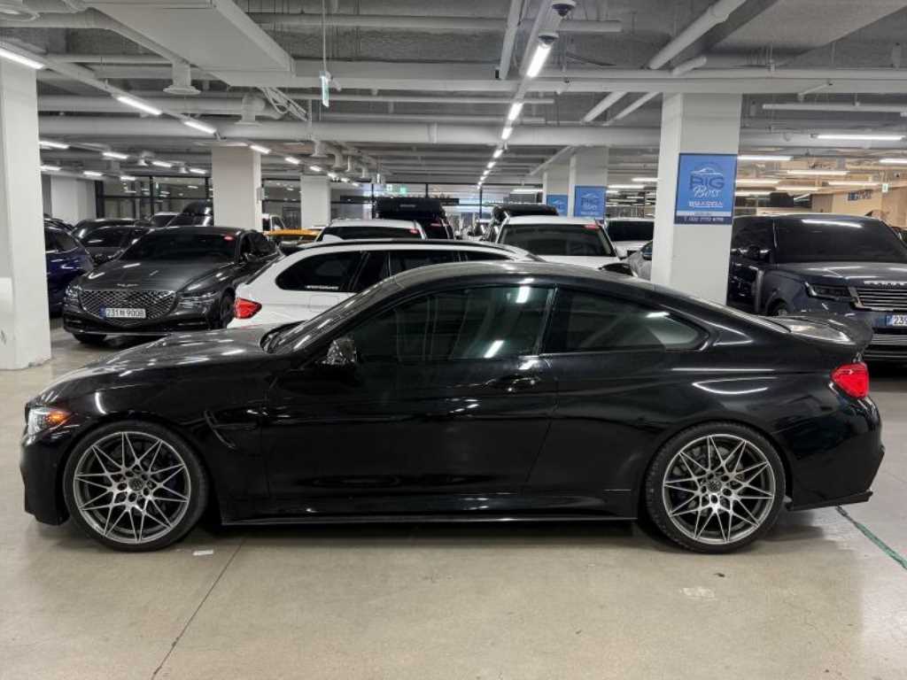 BMW 4 Series - Vista 5
