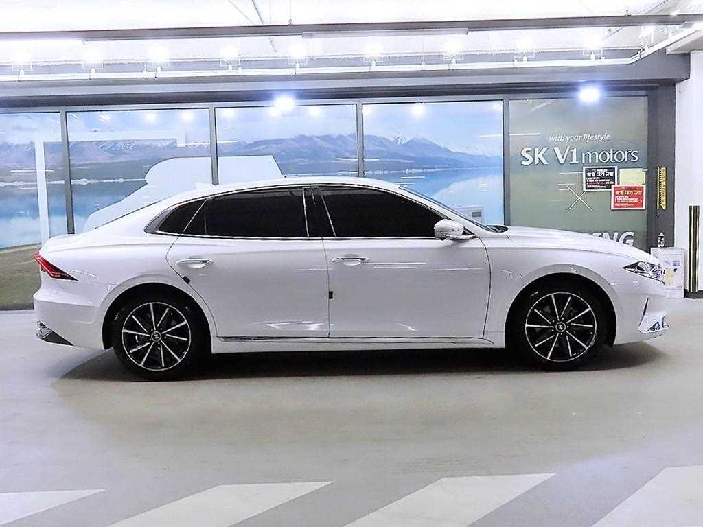 HYUNDAI Grandeur - Vista 3