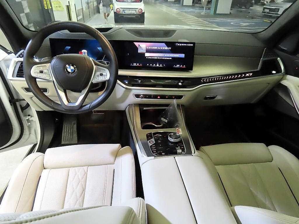 BMW X7 - Vista 10