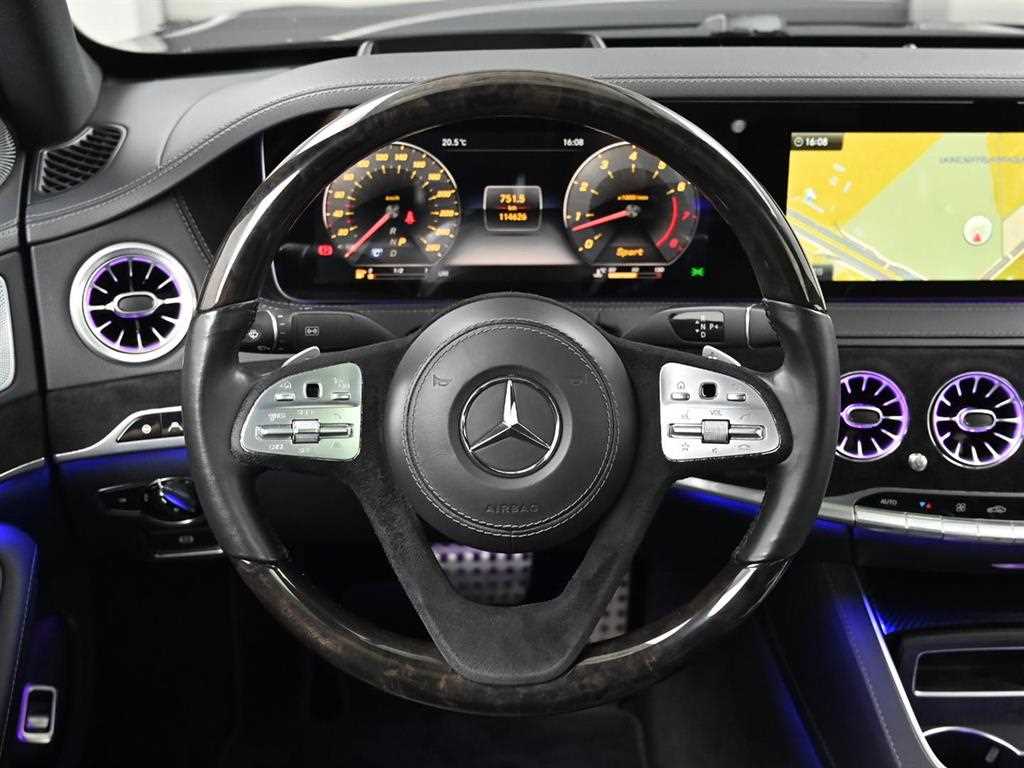 Mercedes Benz S Class - Vista 12
