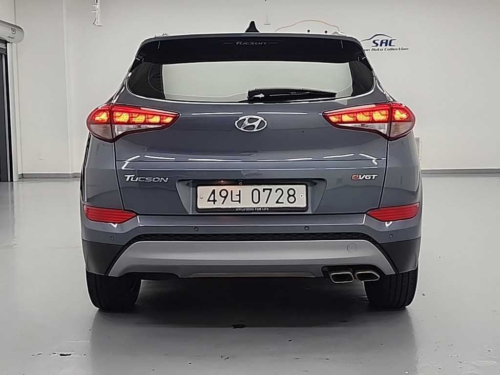 HYUNDAI Tucson - Vista 3