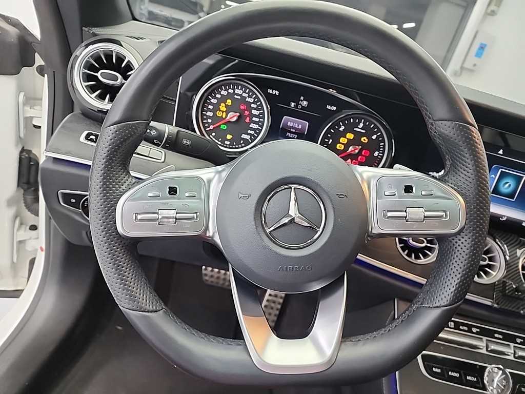 Mercedes Benz E class - Vista 9