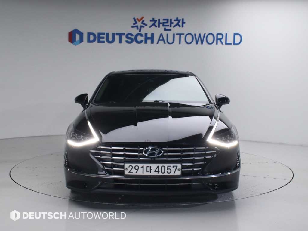 HYUNDAI Sonata - Vista 3