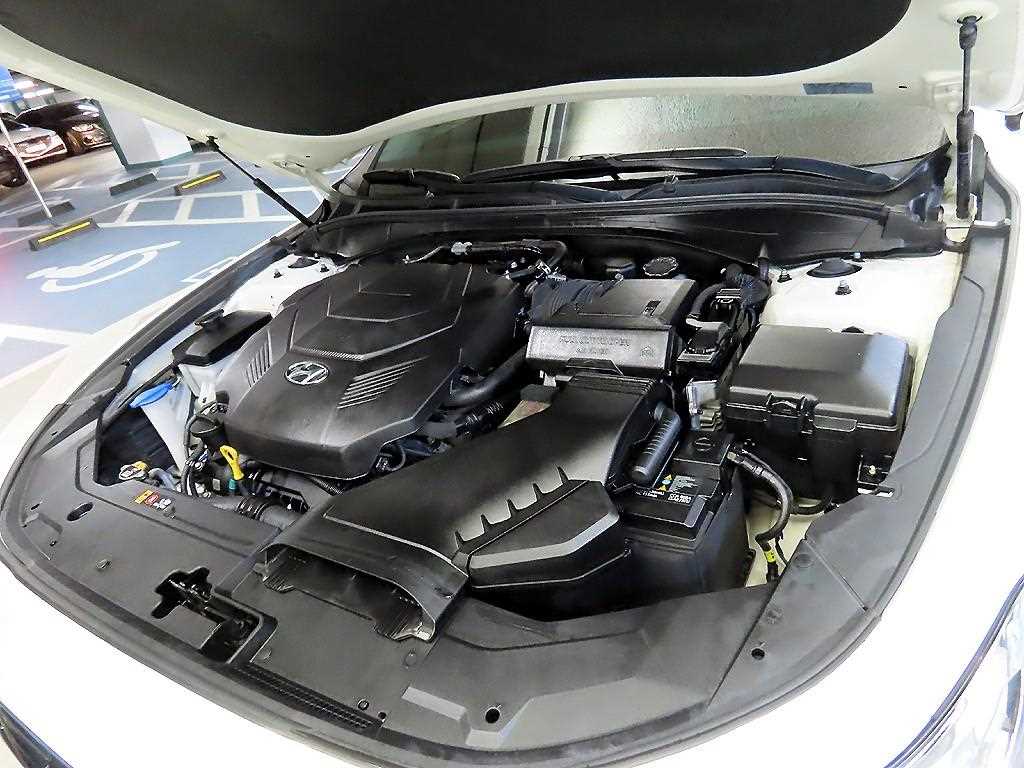 HYUNDAI Grandeur 2019 Blanco - Importación desde Corea - HF Imports Iquique - Foto 19