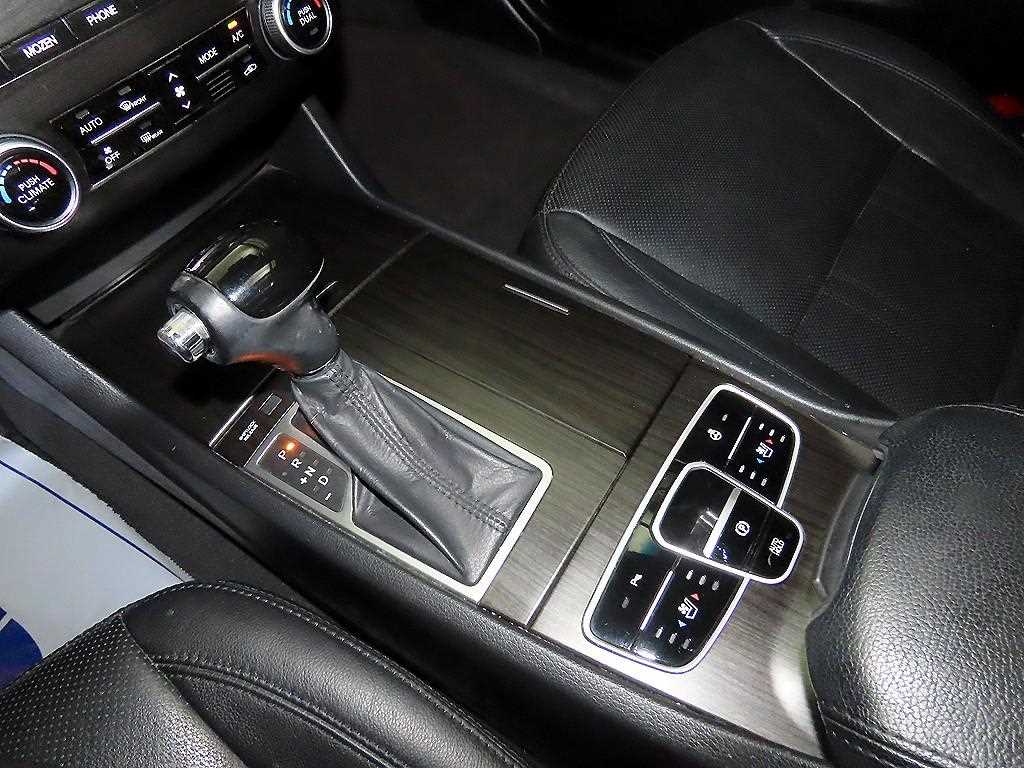 KIA K7 - Vista 11