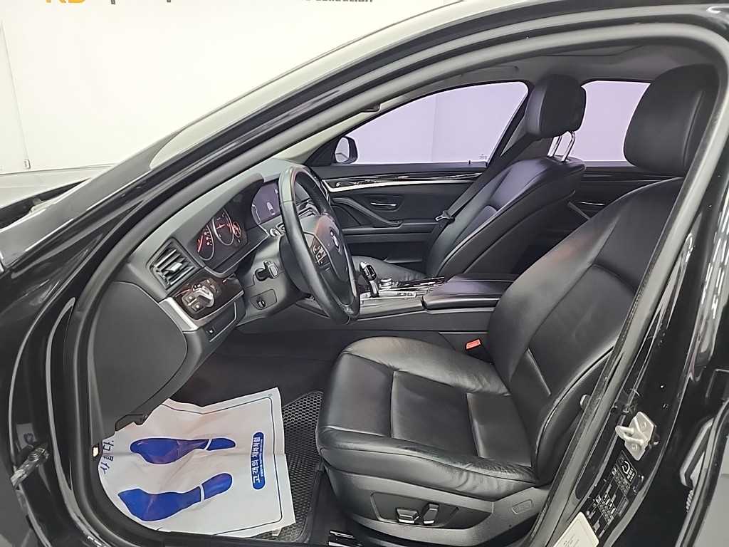 BMW 5 Series - Vista 11