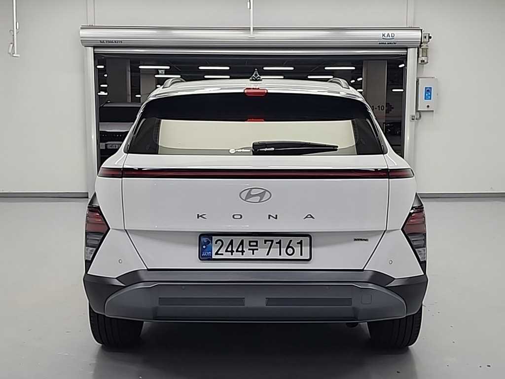 HYUNDAI Kona - Vista 3