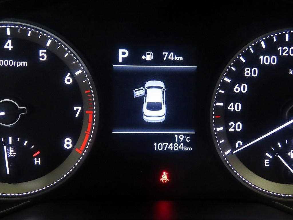 HYUNDAI Grandeur - Vista 9