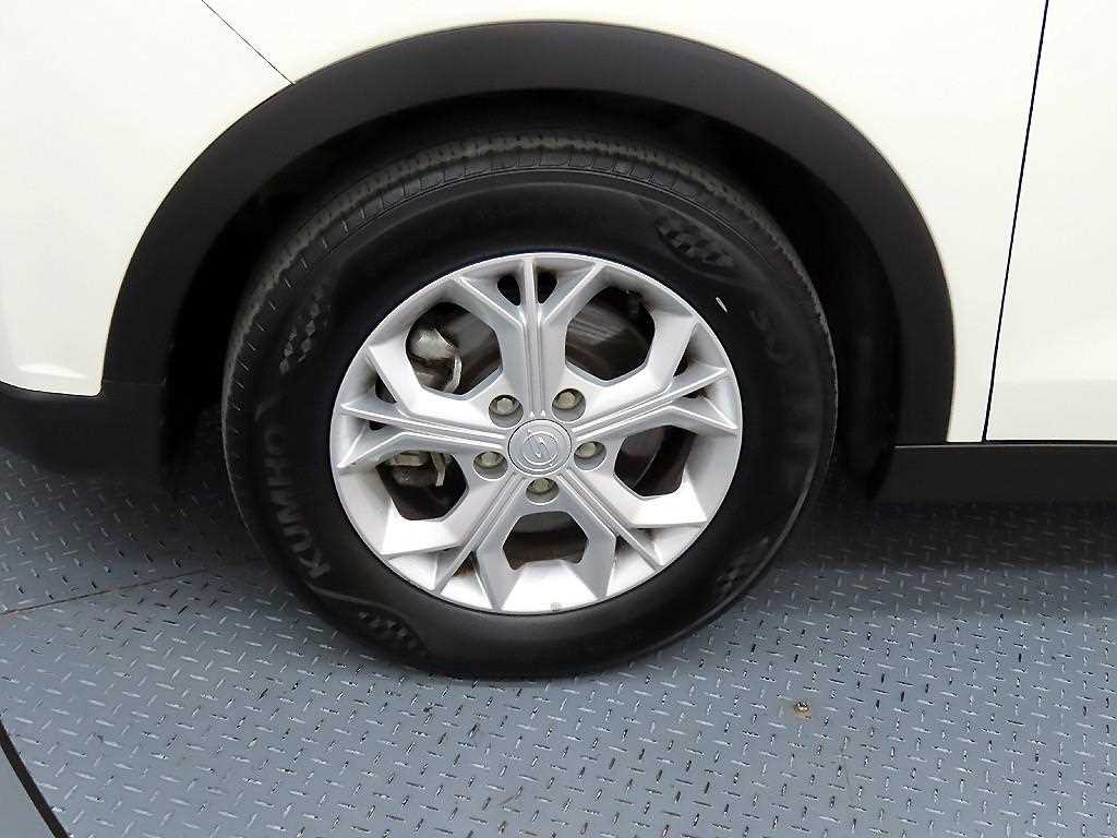 Ssangyong Tivoli 2022 Blanco - Importación desde Corea - HF Imports Iquique - Foto 20