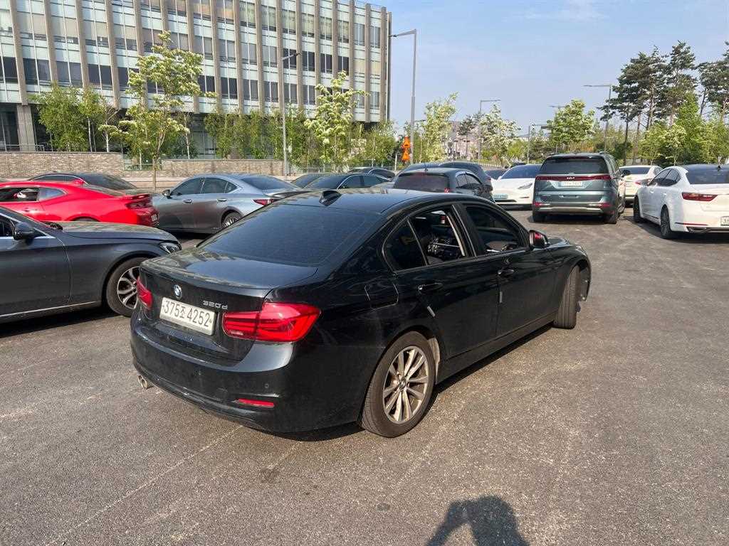 BMW 3 series - Vista 4