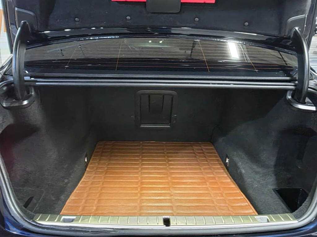 BMW 7 Series - Vista 6