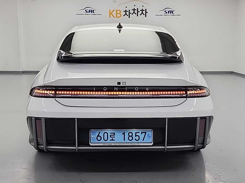 HYUNDAI Ioniq 6 - Vista 3