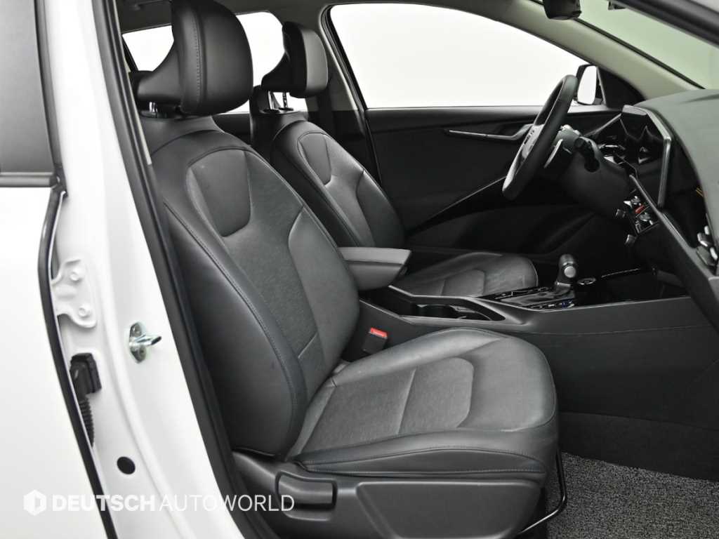 KIA Niro - Vista 10