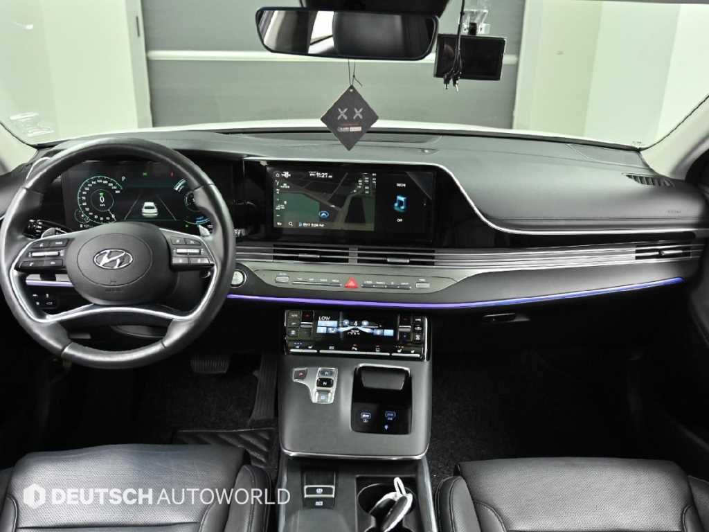 HYUNDAI Grandeur - Vista 7
