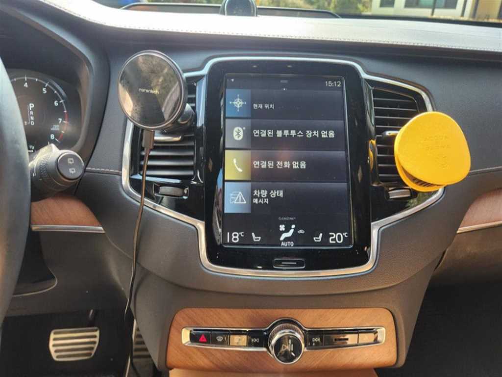 Volvo XC90 - Vista 5