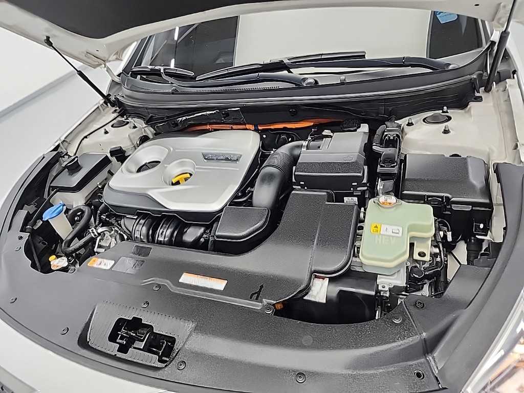 HYUNDAI Sonata - Vista 5