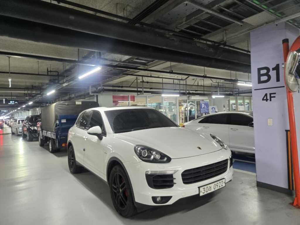 Porsche Cayenne - Vista 2