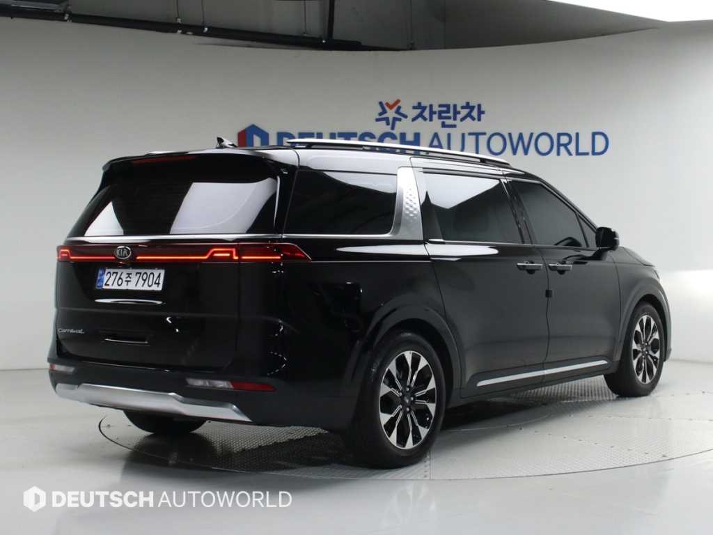 KIA Carnival - Vista 2