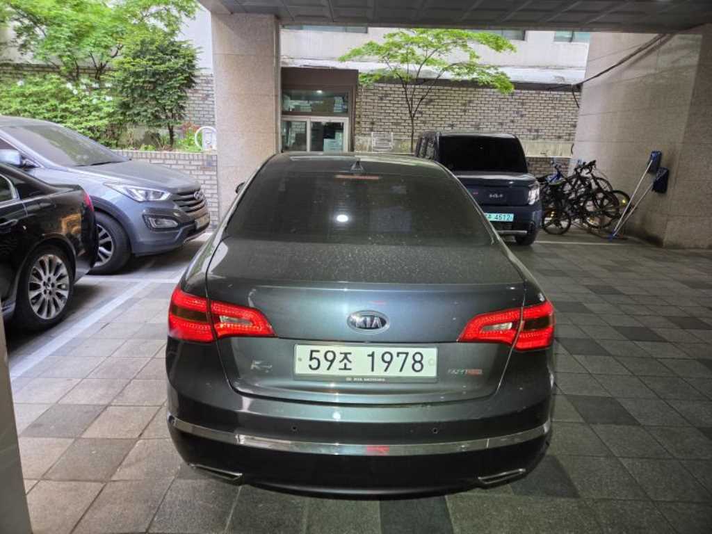 KIA K7 - Vista 3