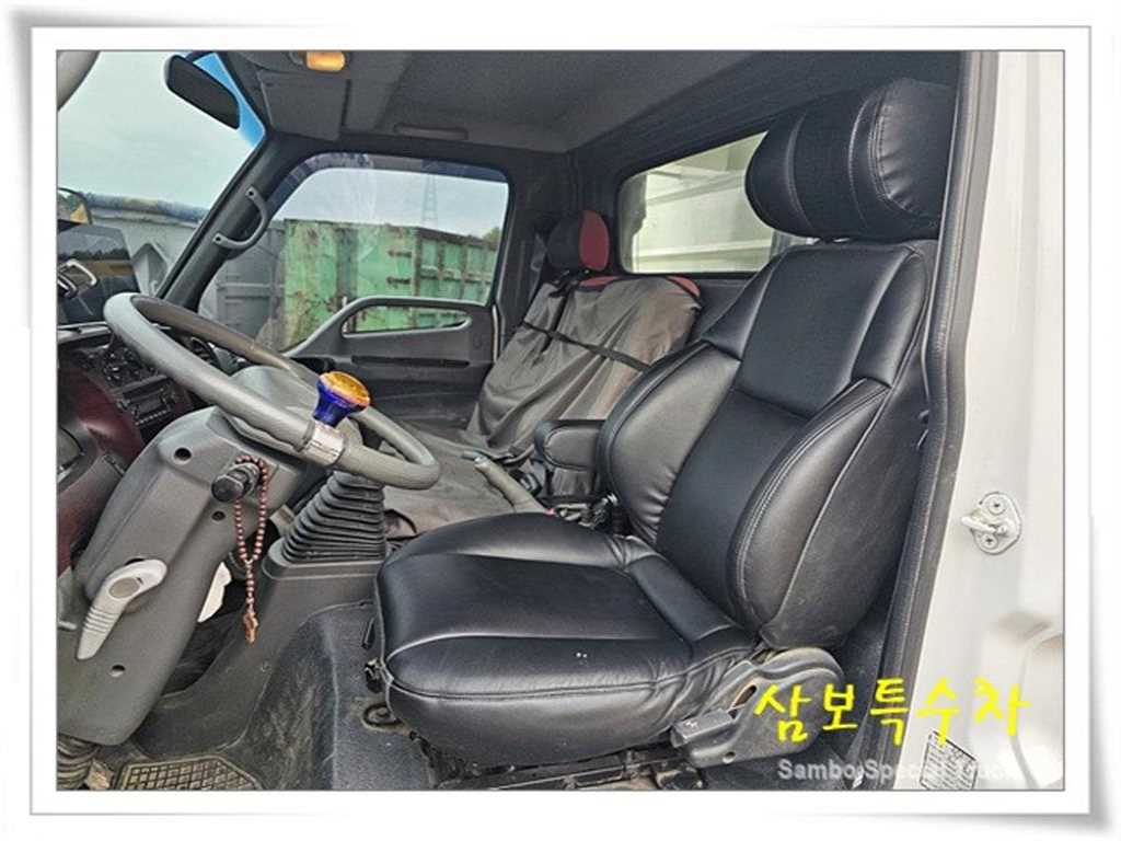 medium and large cargo Special 2013 Blanco - Importación desde Corea - HF Imports Iquique - Foto 13