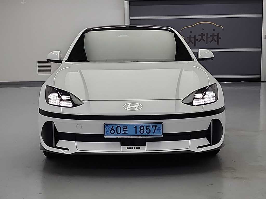 HYUNDAI Ioniq 6 - Vista 2