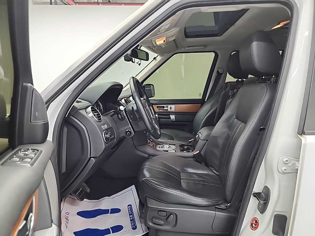 Land Rover Discovery - Vista 11