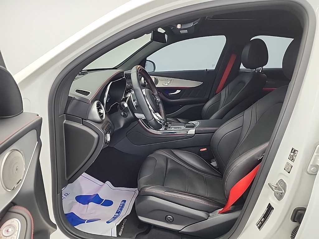 Mercedes Benz GLC Class - Vista 11