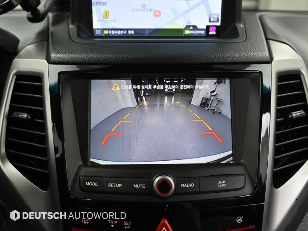 Ssangyong Tivoli 2016 Blanco - Importación desde Corea - HF Imports Iquique - Foto 15