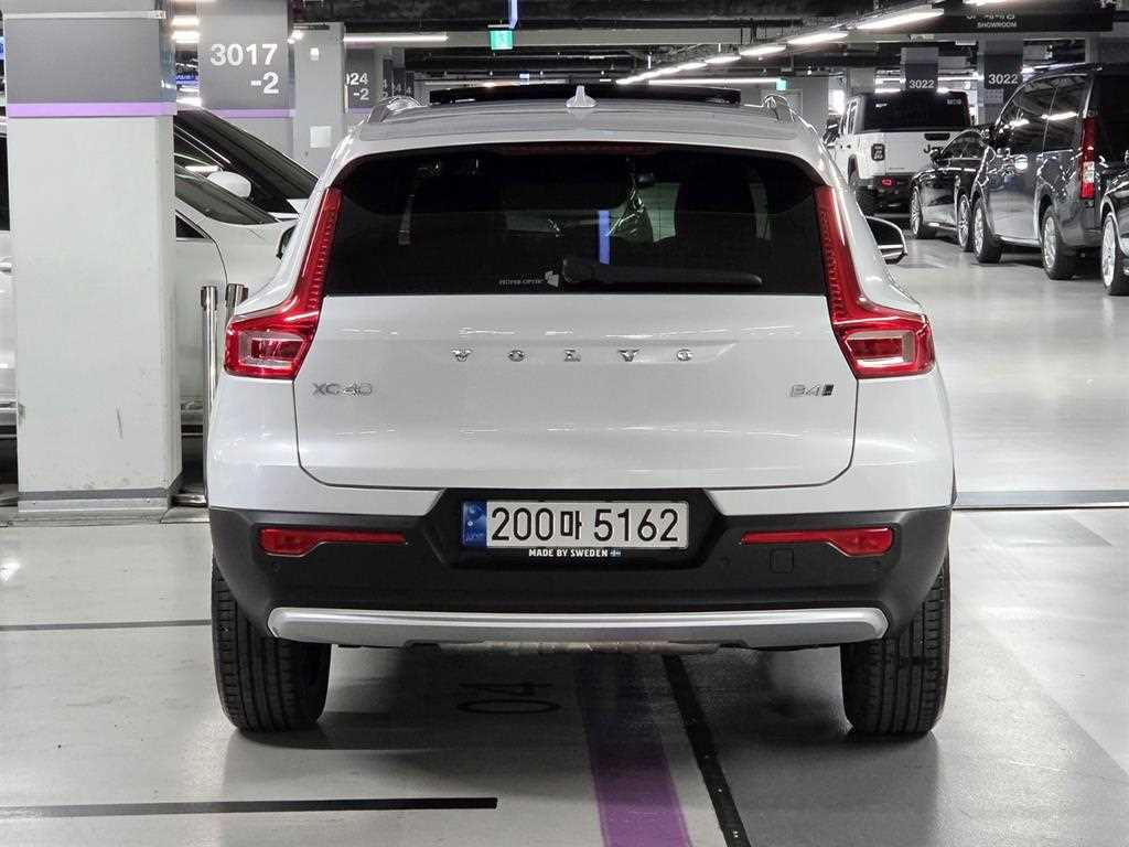 Volvo XC40 - Vista 4