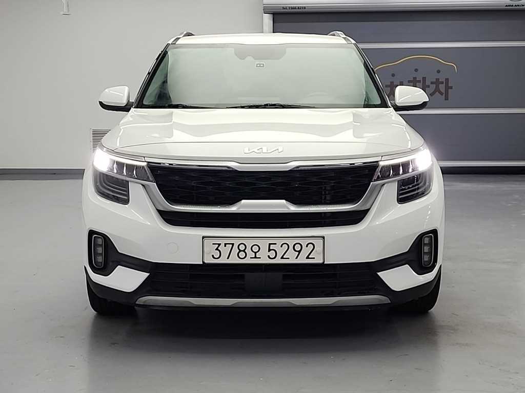 KIA Seltos - Vista 2